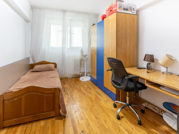 1I2A0082-HDR.jpg